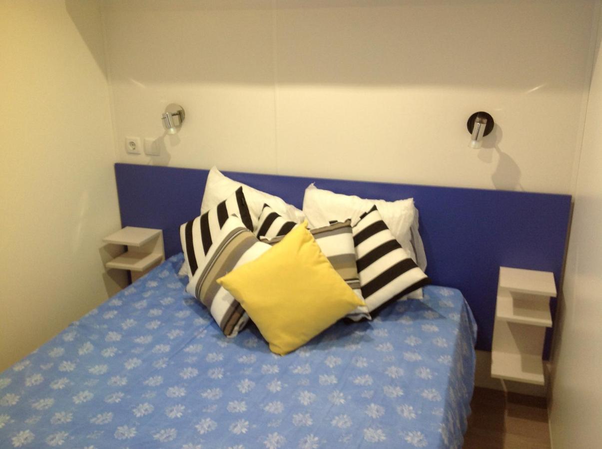 Topsun Argeles Camping La Sirene 2 Bedroom 25M2 Max 4 Personnes Inc Bebe Pas D'Enfants Sans Parents Buitenkant foto